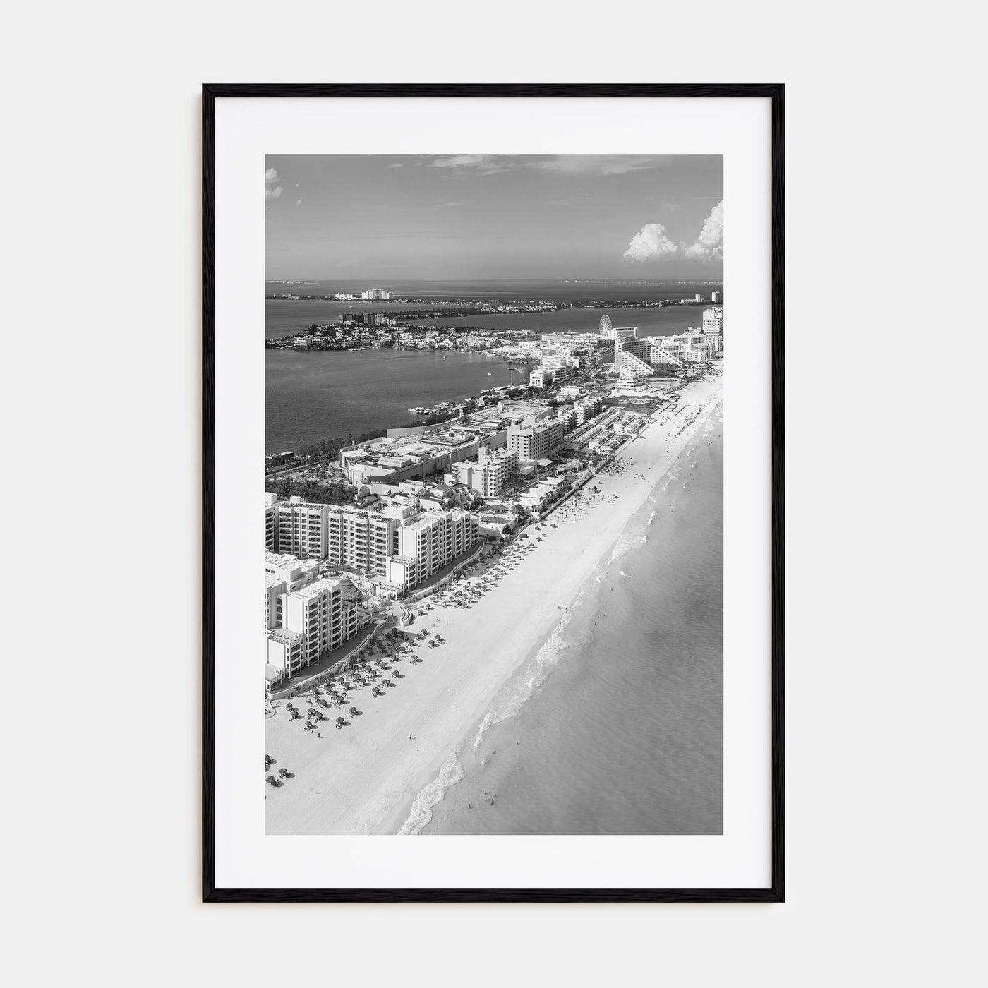 Cancún Photo B&W Poster