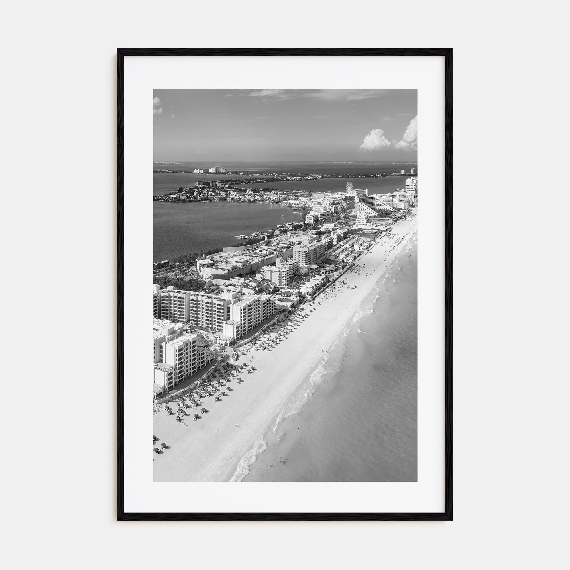 Cancún Photo B&W Poster