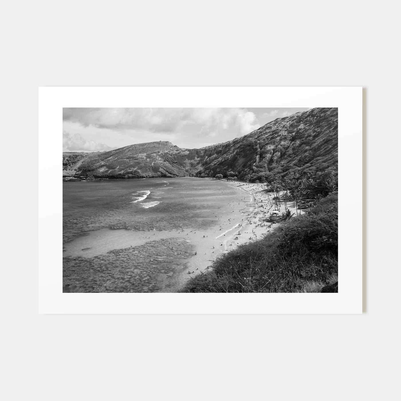 O‘ahu Landscape B&W Poster