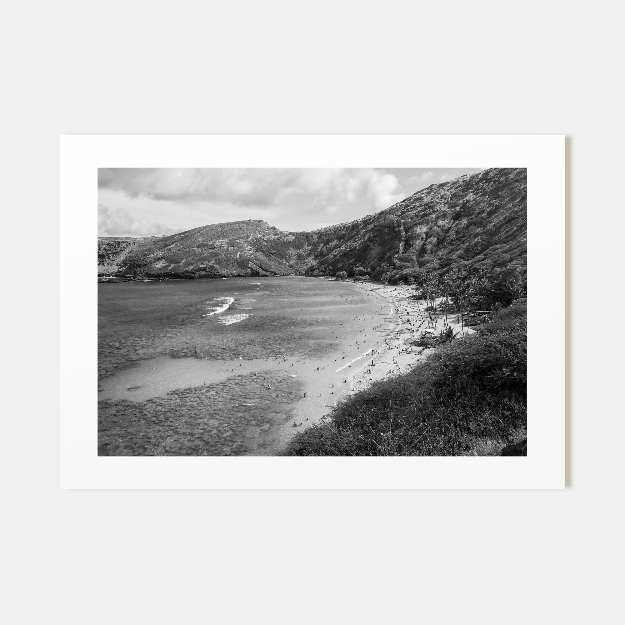 O‘ahu Landscape B&W Poster