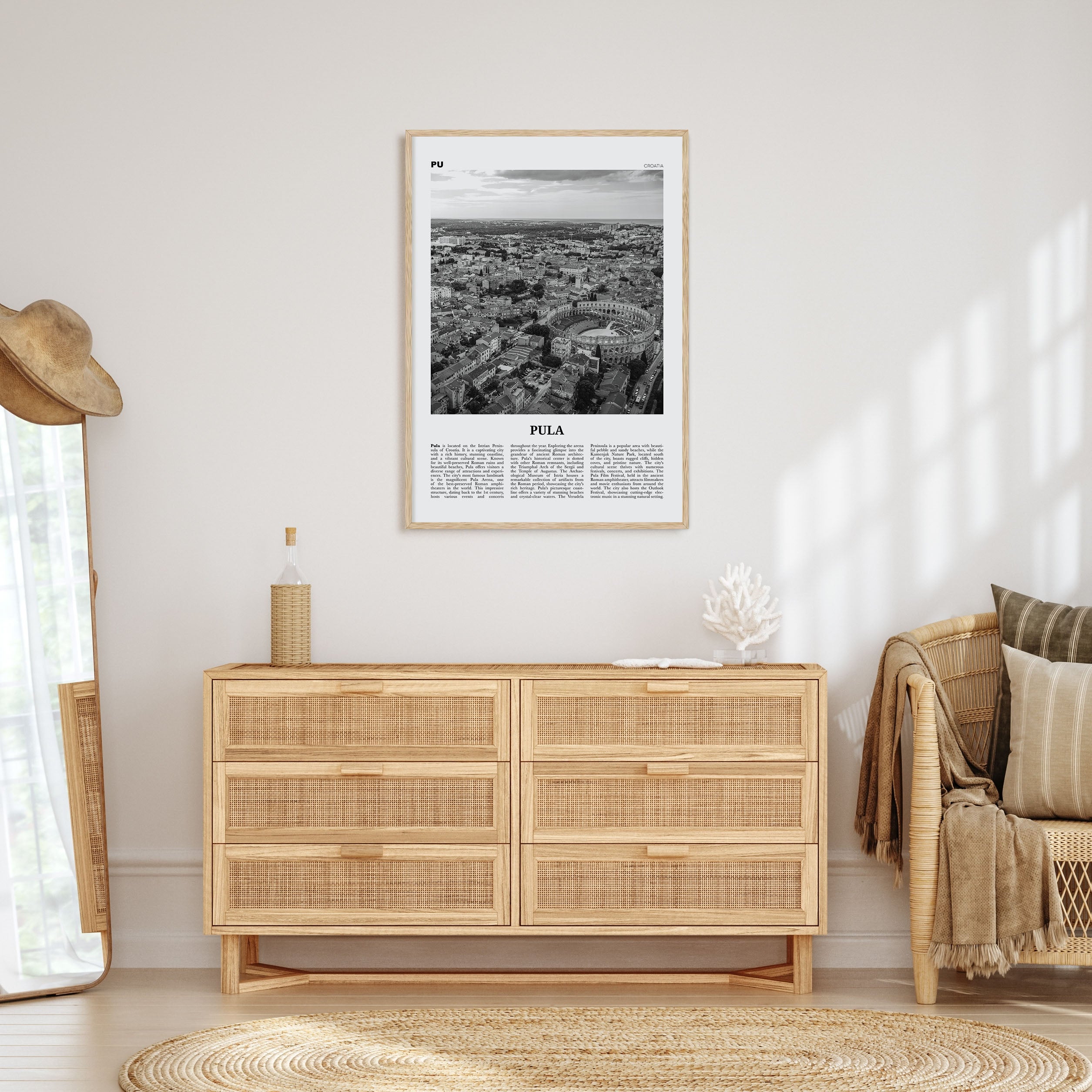 Pula Travel B&W Poster