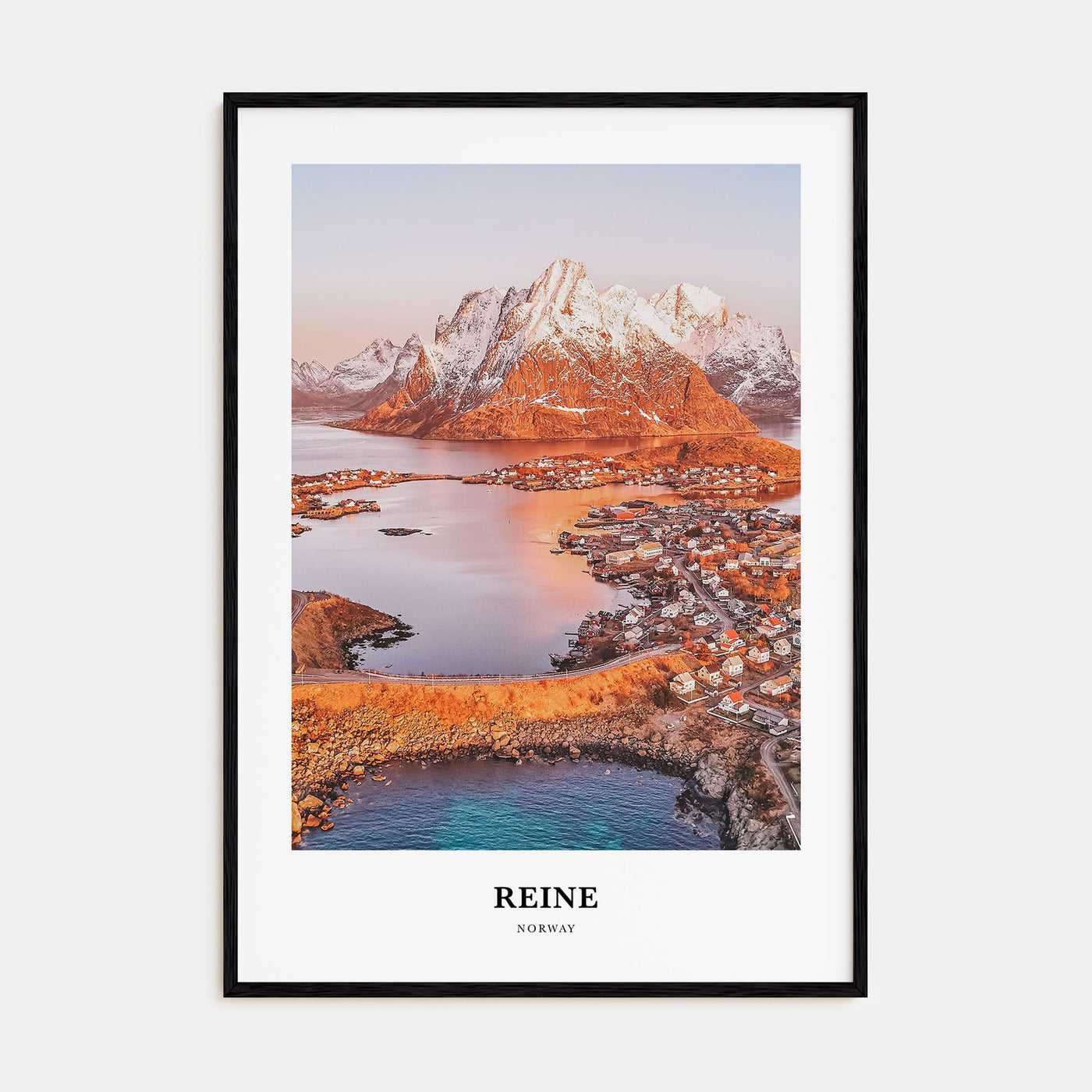 Reine Portrait Color Poster