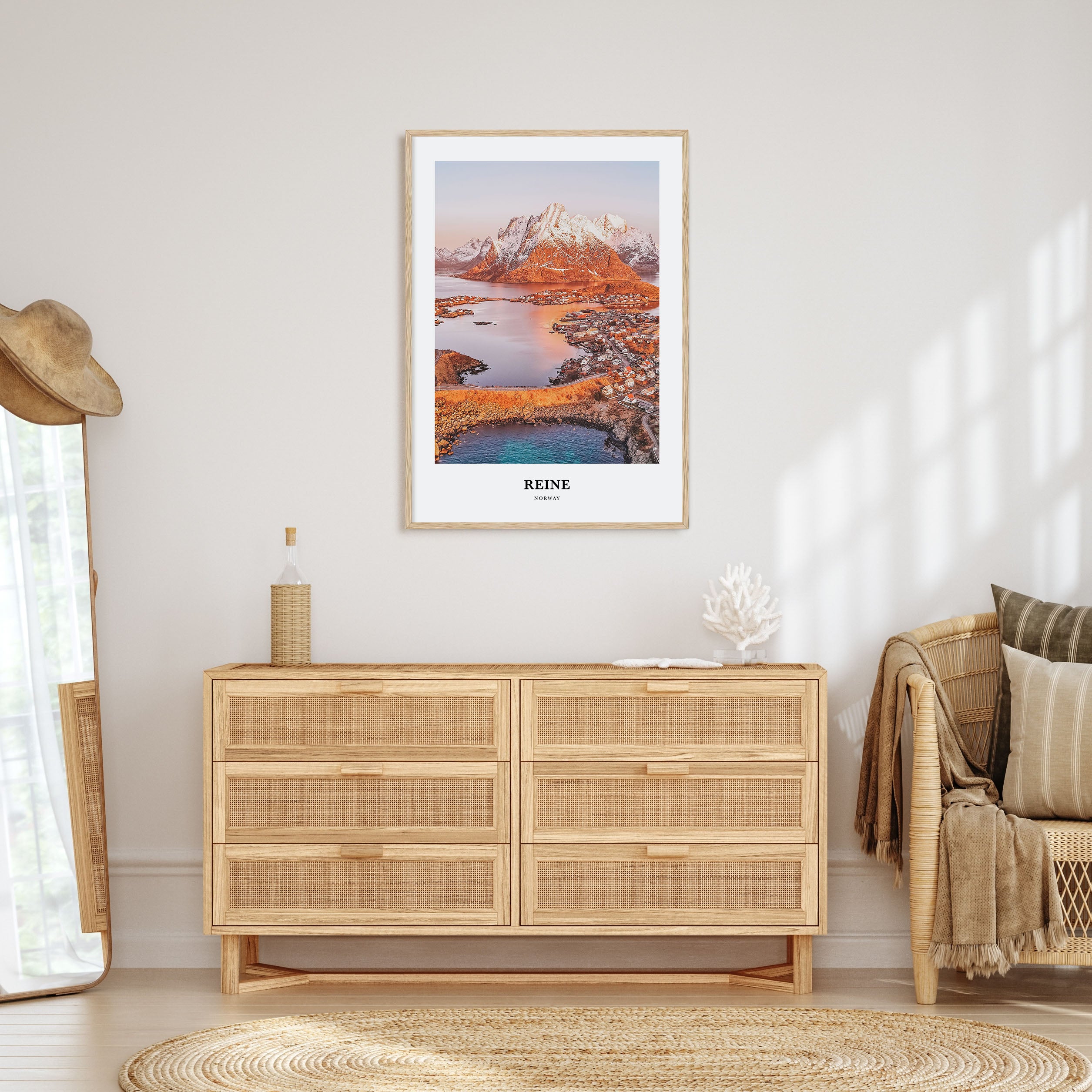 Reine Portrait Color Poster