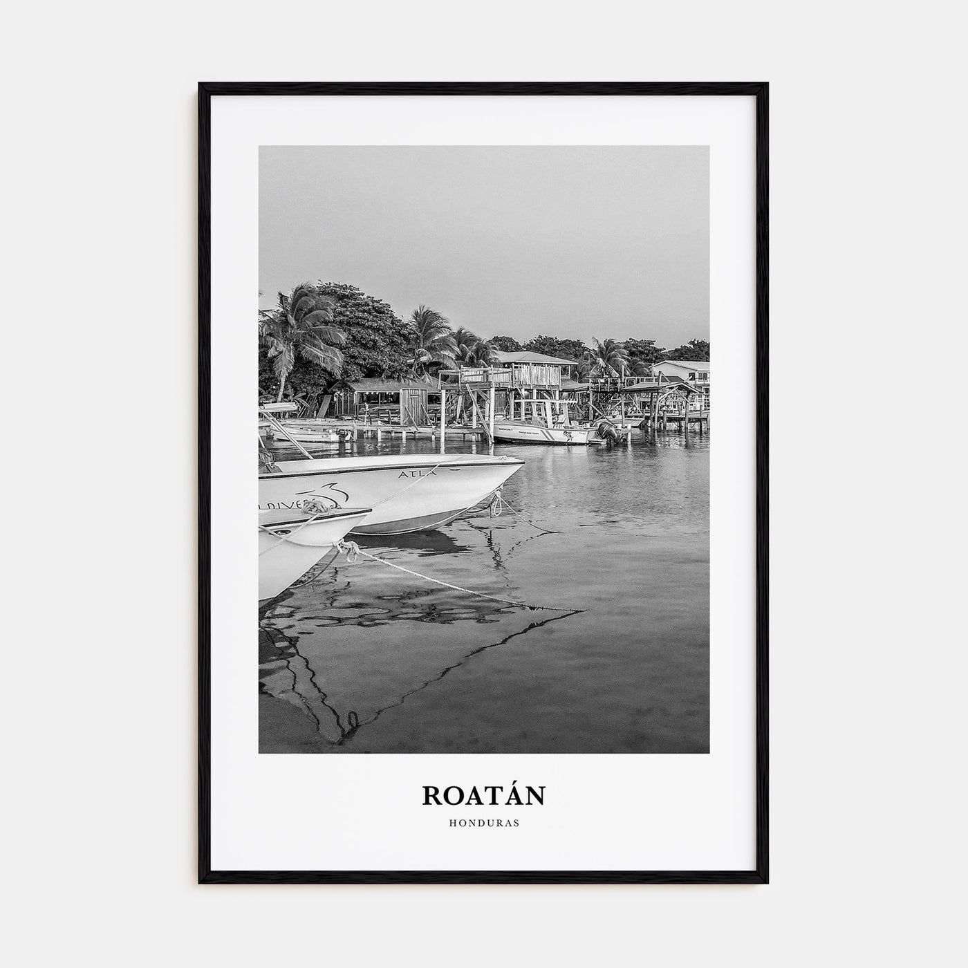 Roatán Portrait B&W Poster