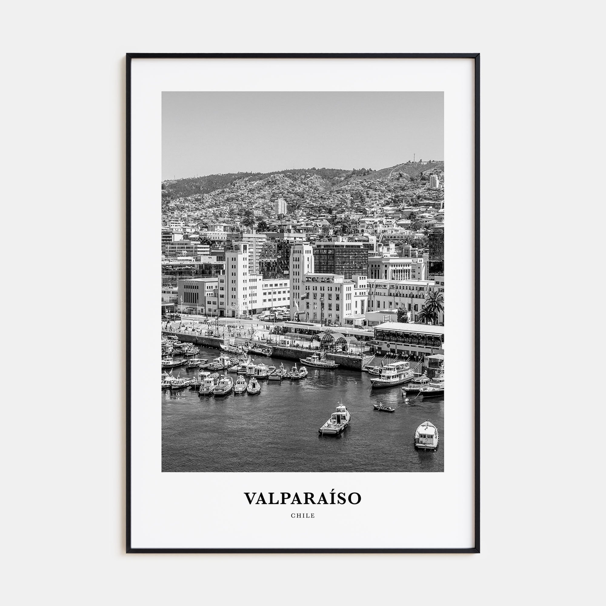 Valparaíso Portrait B&W Poster