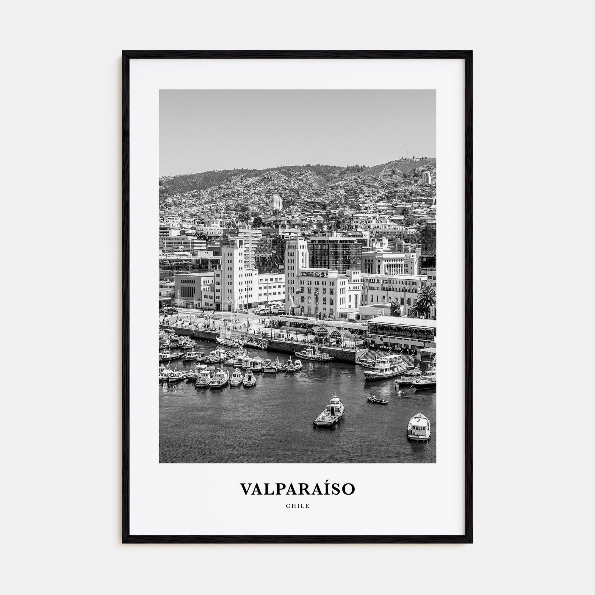 Valparaíso Portrait B&W Poster
