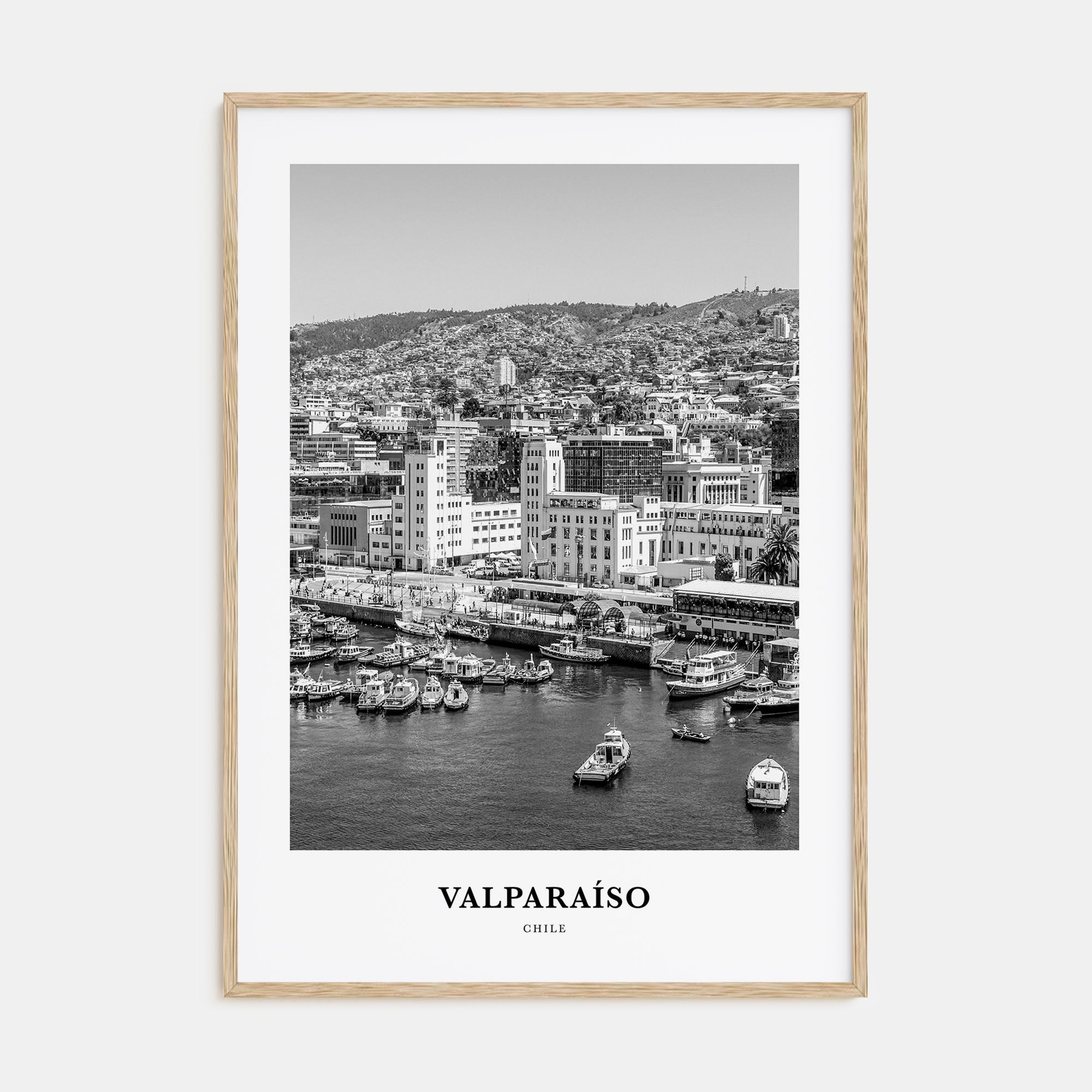 Valparaíso Portrait B&W Poster